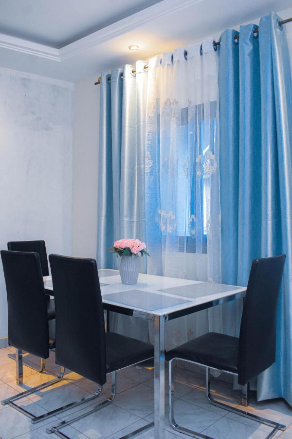 Residence Deluxe ยาอุนเด ภายนอก รูปภาพ
