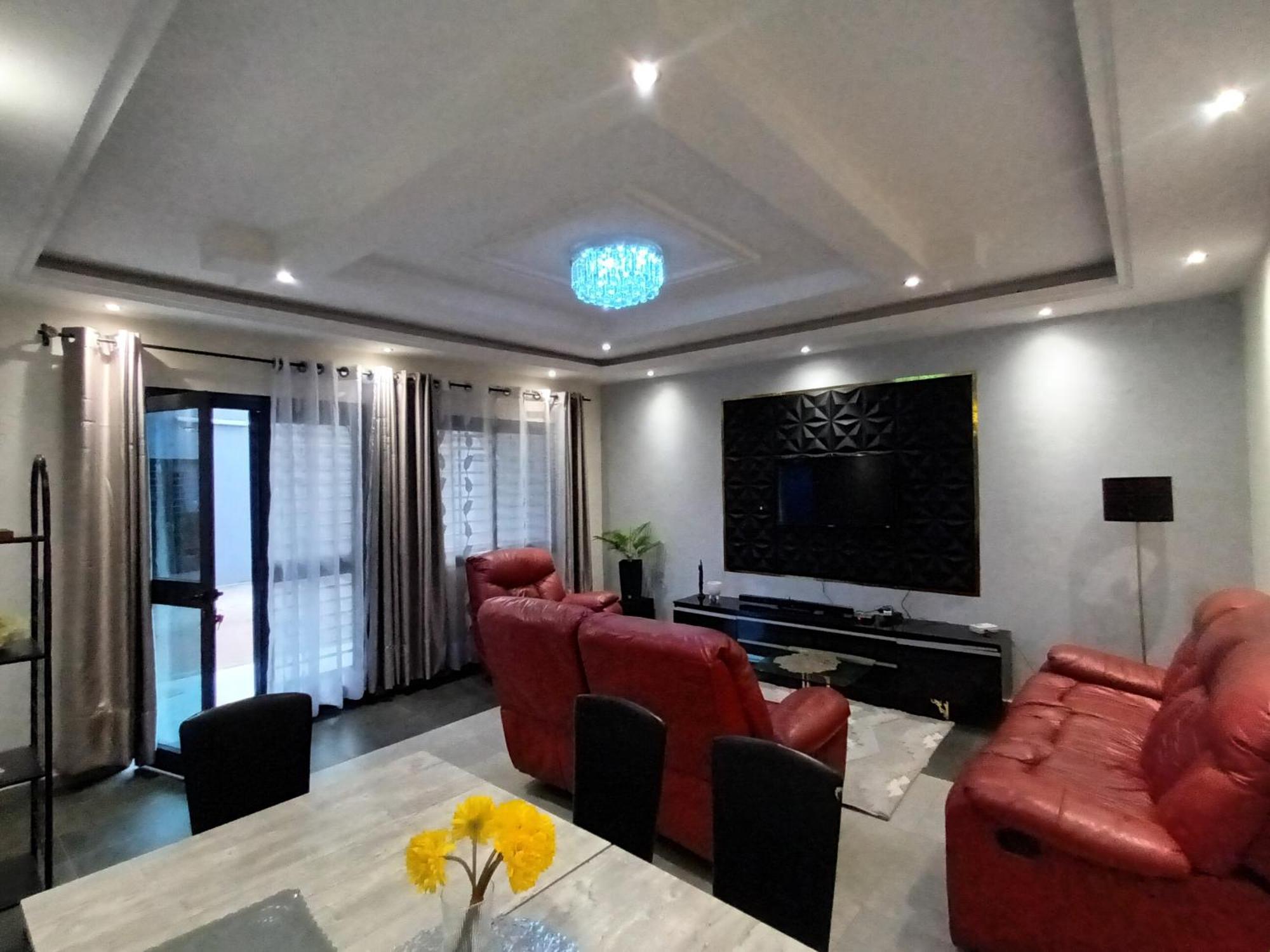 Residence Deluxe ยาอุนเด ภายนอก รูปภาพ
